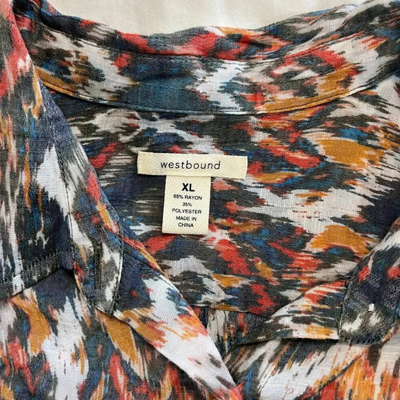 Westbound Multicolor Geometric Pattern 3/4 Sleeve Button Up Blouse | Size XL - Picture 4 of 8